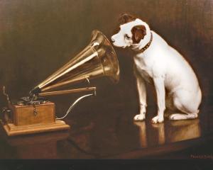 00-01-francis-barraud-his-late-masters-voice-nipper-1898